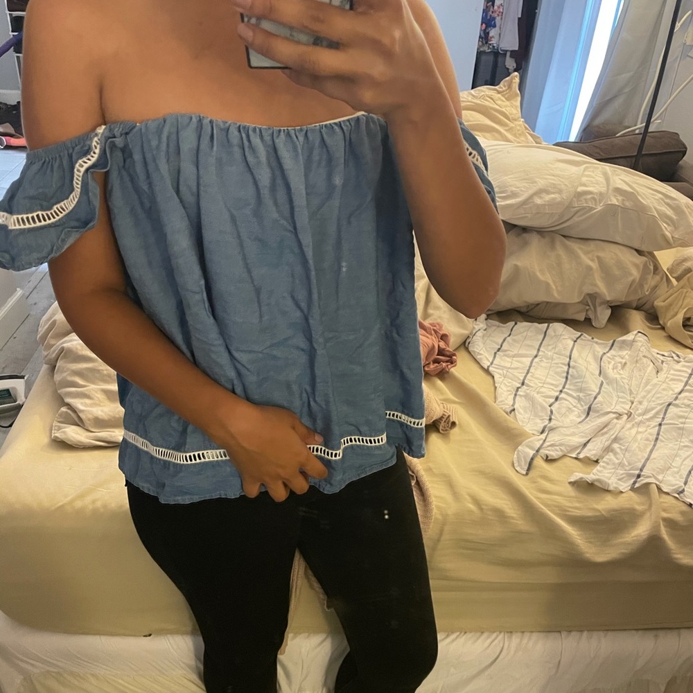 Lovers and friends top